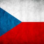 Czeski parlament odrzucił w pierwszym czytaniu projekt ustawy implementującej kagańcową europejską dyrektywę o broni