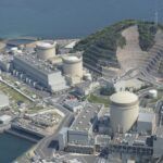 Japonia wybrała chyba niezrównoważony rozwój. Pomimo traumy po Fukushimie i niesprzyjającej tektoniki, będzie budować nowe i modernizować stare elektrownie atomowe.