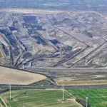 Wojna (energetyczna) zmienia perspektywę w pięć minut. Niemcy rozbierają farmę wiatrową żeby powiększyć wyrobisko kopalni węgla brunatnego.