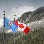Kanada: Alberta stawia się rządowi centralnemu i ogłasza suwerenność.